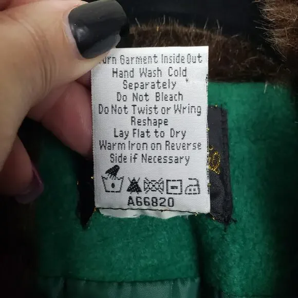 Bob Mackie Women's XL Faux Fur Embroidered Zip Up Vest Green Celtic Vibe Layer‎ - Picture 9 of 10